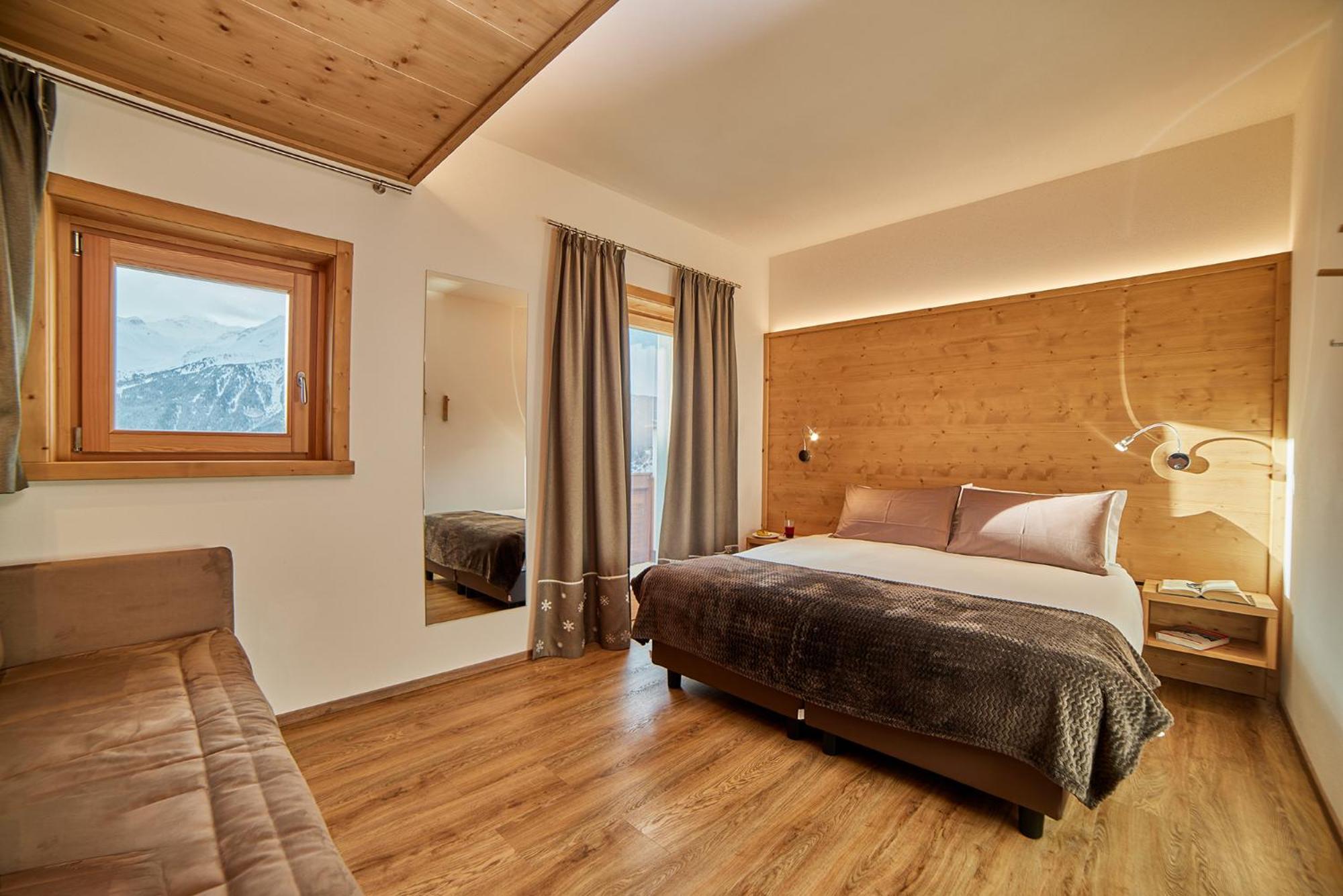 Hotel Vallechiara Bormio Bagian luar foto