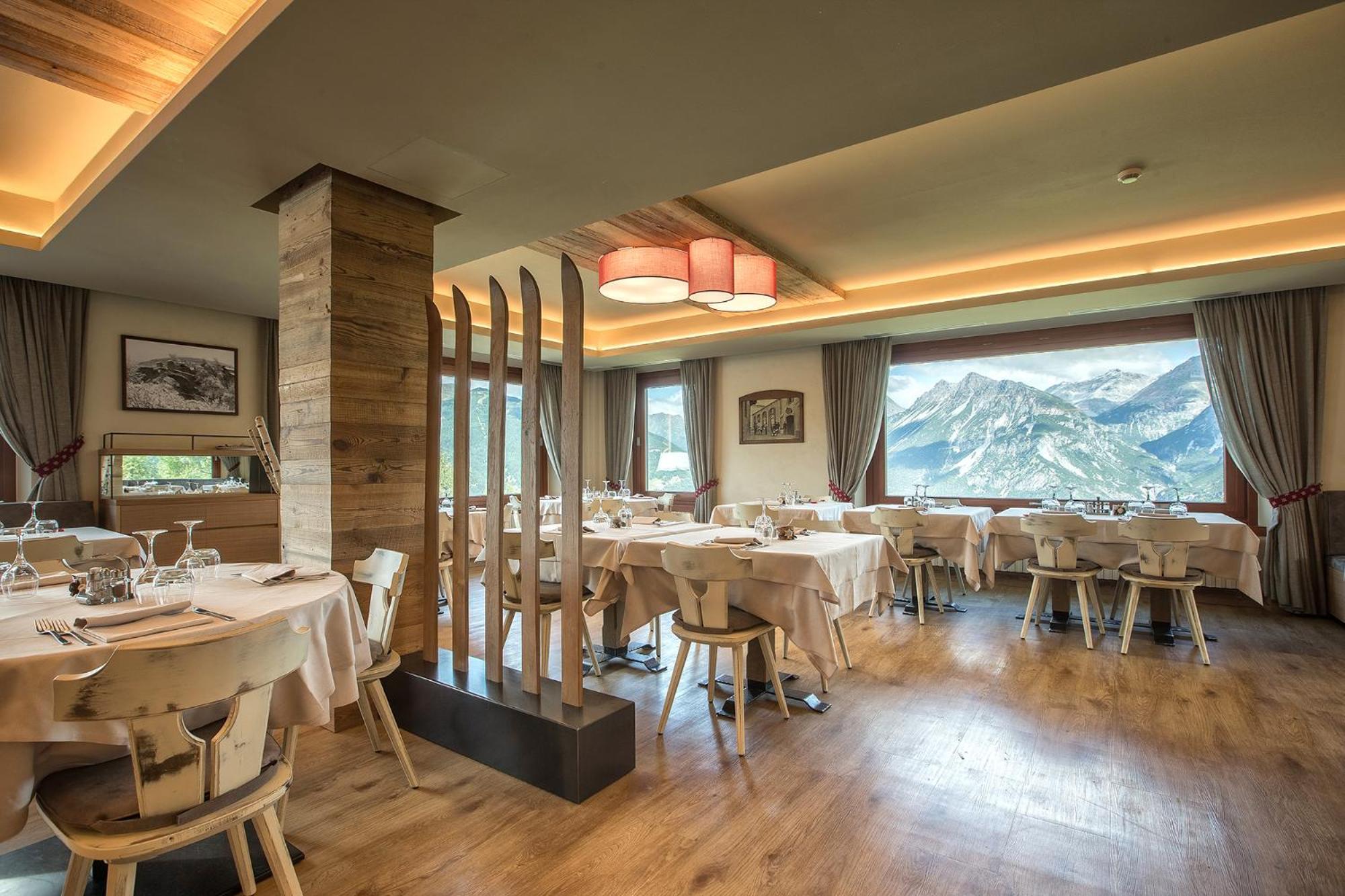 Hotel Vallechiara Bormio Bagian luar foto