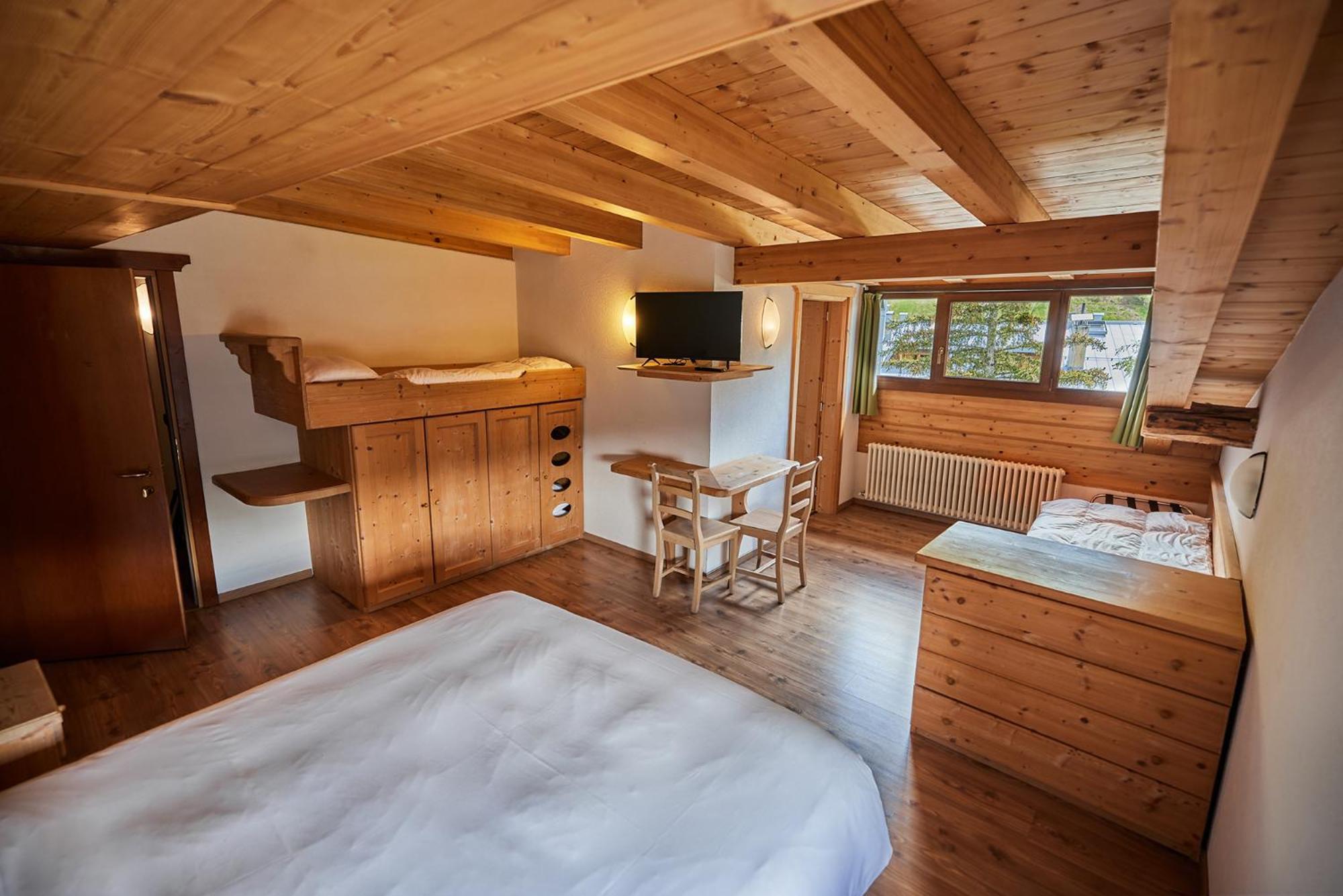 Hotel Vallechiara Bormio Bagian luar foto