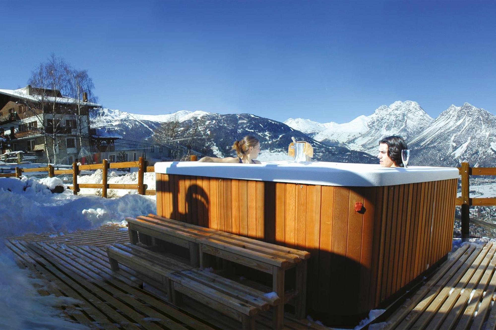 Hotel Vallechiara Bormio Bagian luar foto