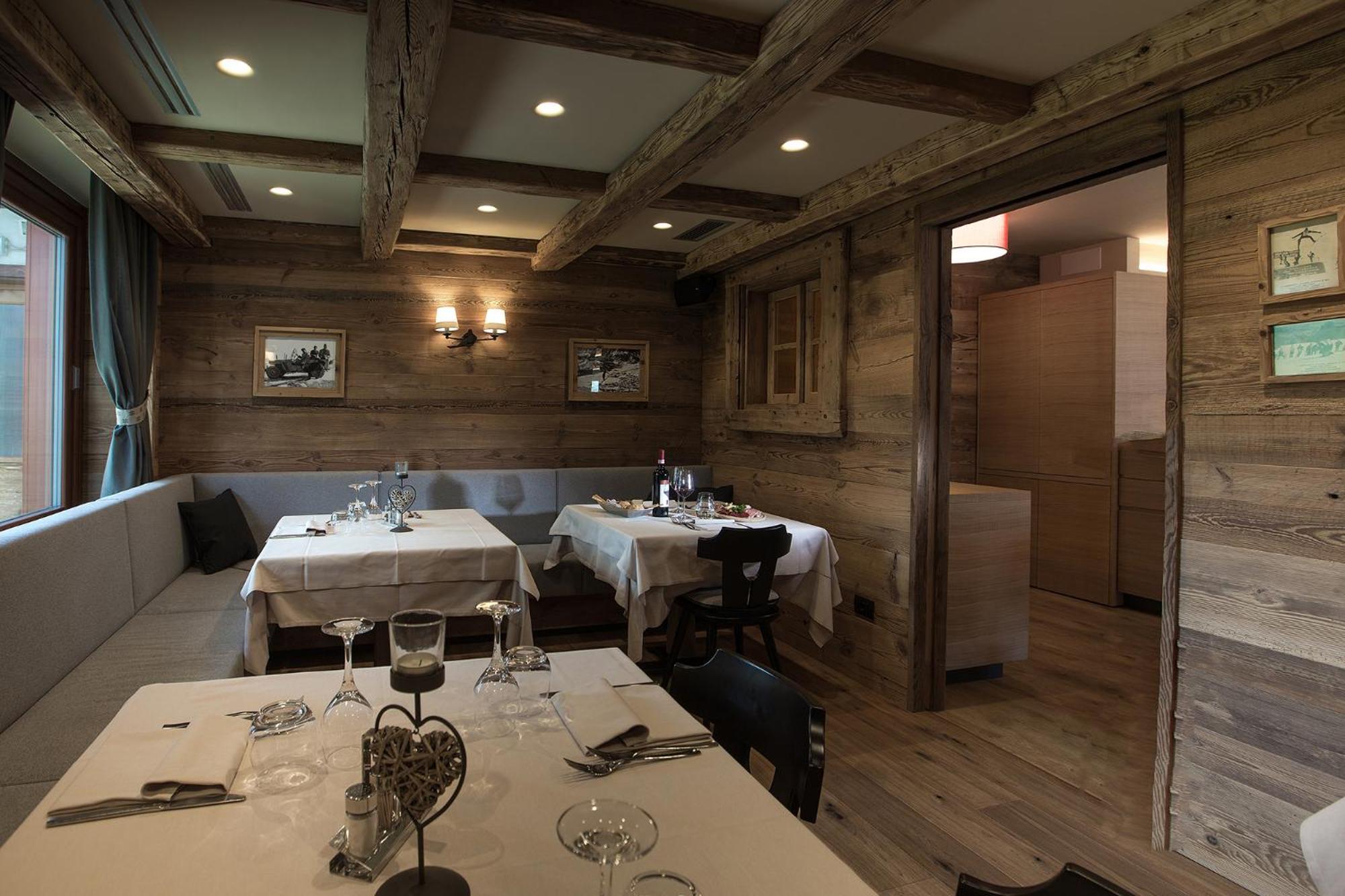 Hotel Vallechiara Bormio Bagian luar foto