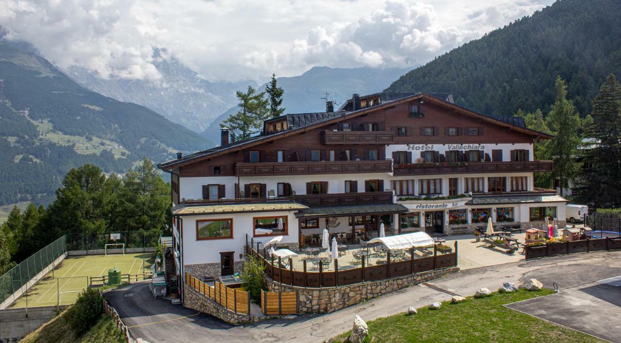 Hotel Vallechiara Bormio Bagian luar foto